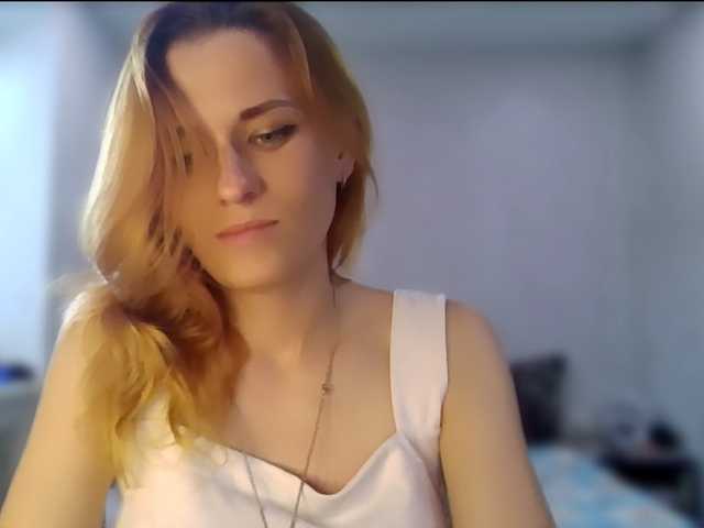PeppyMiaa live cam on BongaCams