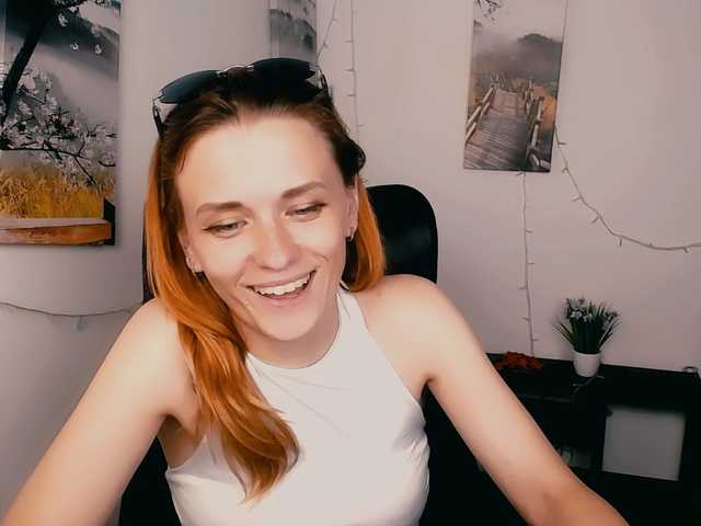 PeppyMiaa live cam on UnifiedCams