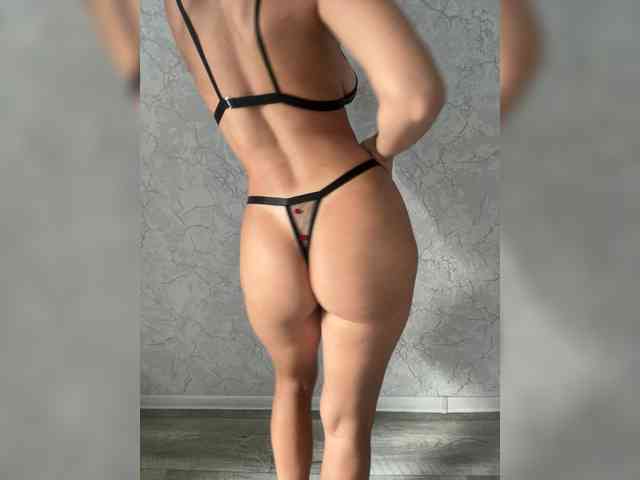 Sweetstrawberry Sex Cam Show