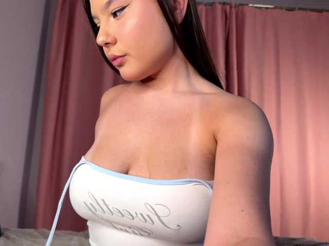 LunaHurt live cam on BongaCams