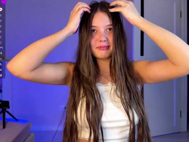 LunaHurt live cam preview