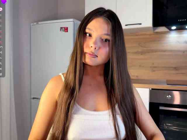 Model: LunaHurt