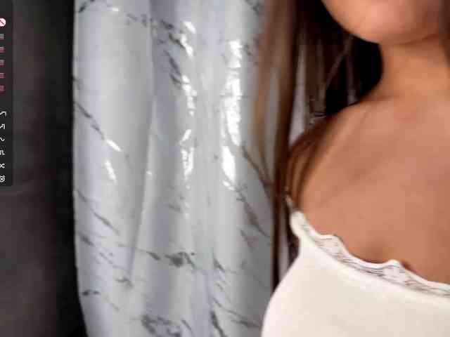 LunaHurt webcam