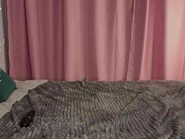 LunaHurt webcam
