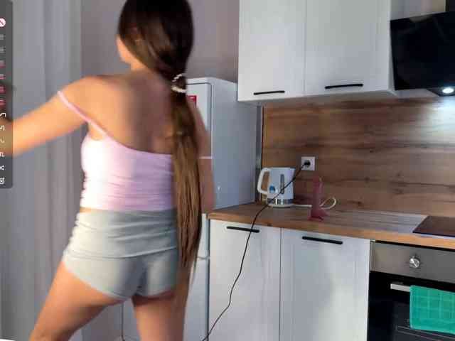 Model: LunaHurt
