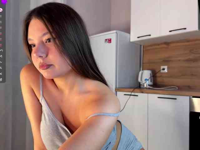 Model: LunaHurt