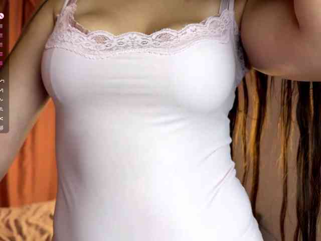 LunaHurt webcam