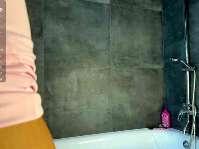 LunaHurt webcam