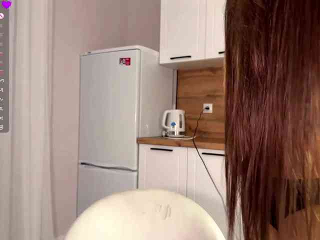 Model: LunaHurt