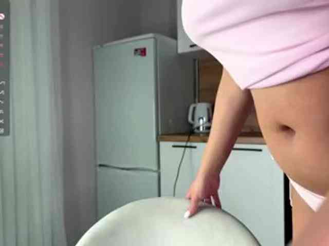 LunaHurt webcam