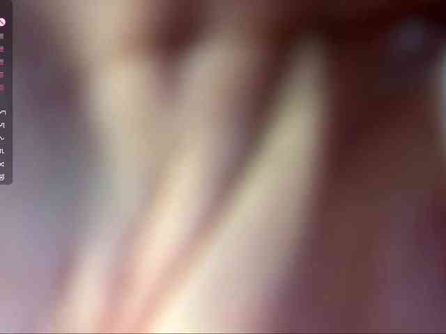 LunaHurt webcam