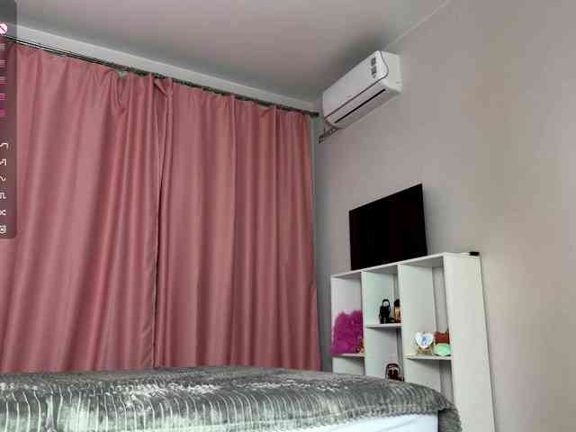 LunaHurt webcam