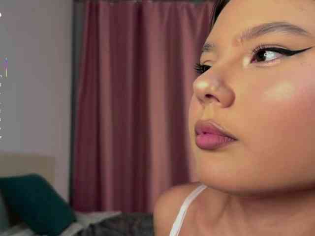 Model: LunaHurt
