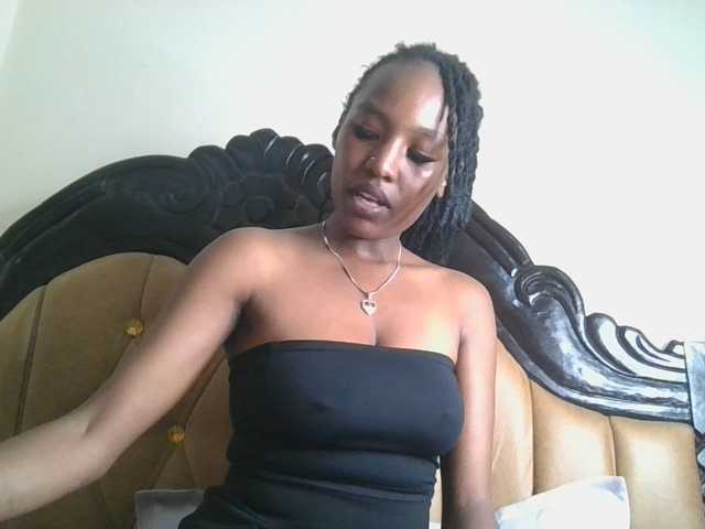Scarleta live cam on BongaCams