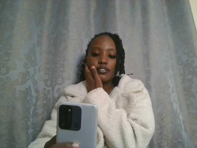 Scarleta live cam on BongaCams