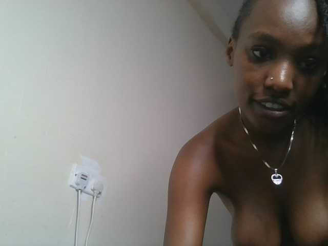 Scarleta live webcam show