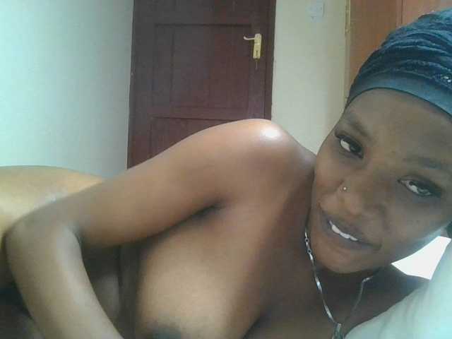 Scarleta live cam on BongaCams