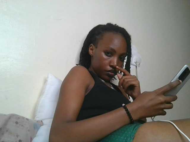 Scarleta live cam on BongaCams