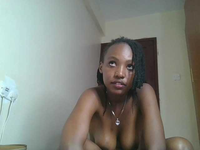 Scarleta live cam on BongaCams