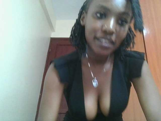 Scarleta live cam on BongaCams