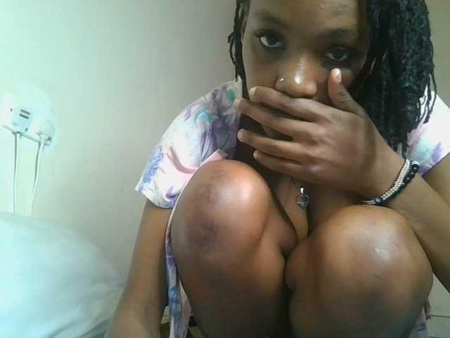Scarleta live webcam show