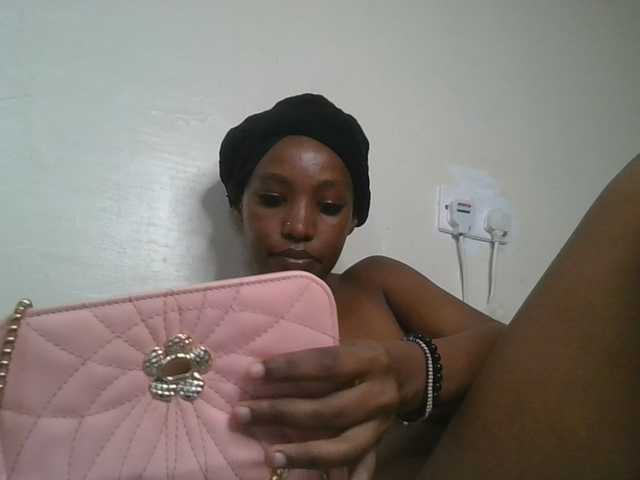 Scarleta live cam on BongaCams