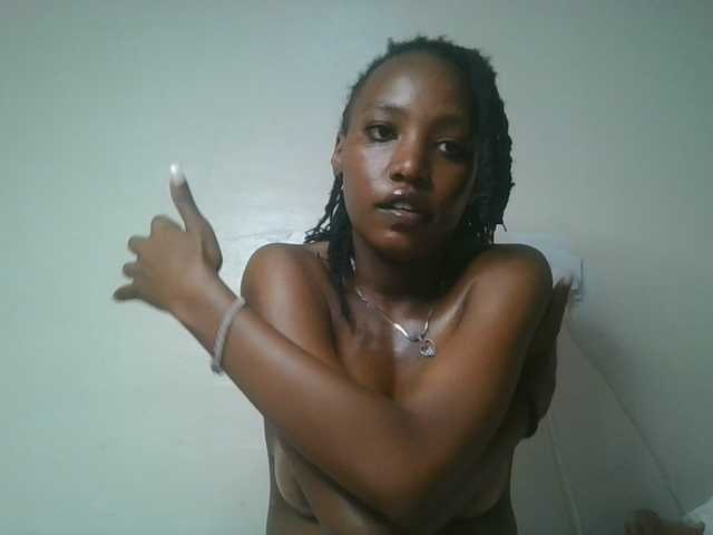 Scarleta live cam on BongaCams