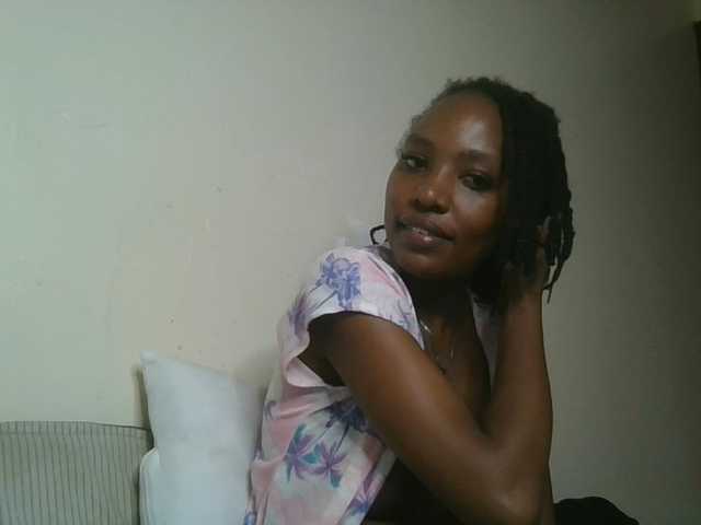 Scarleta live cam on BongaCams