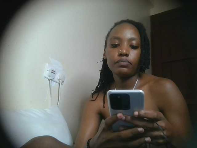 Scarleta live cam on BongaCams