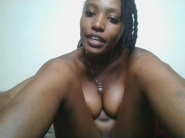 Scarleta live webcam show
