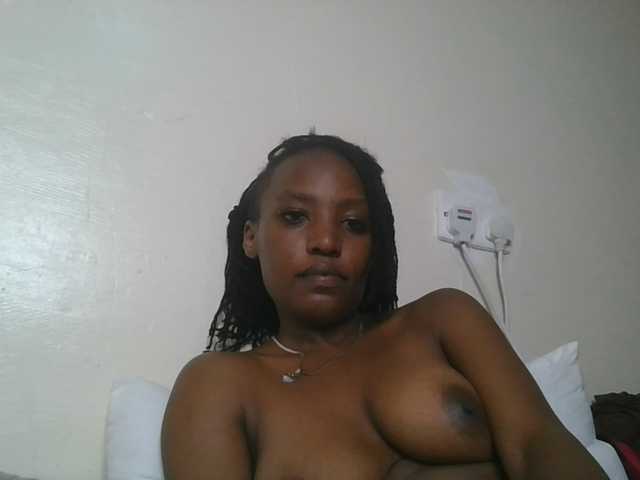 Scarleta live cam on BongaCams