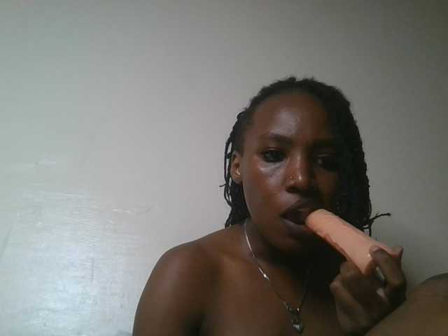 Scarleta live cam on BongaCams