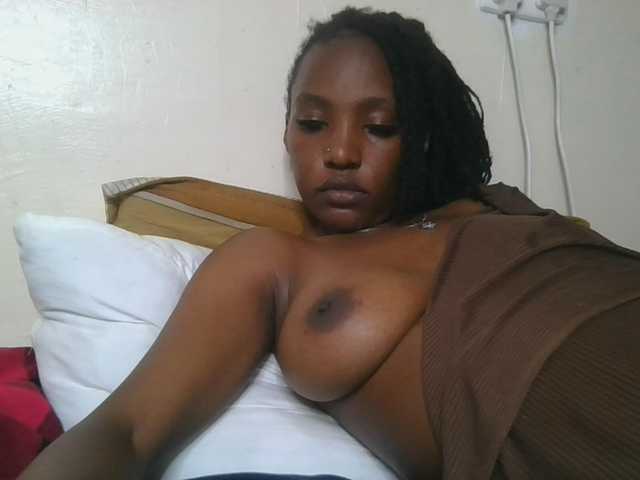 Scarleta live cam on BongaCams