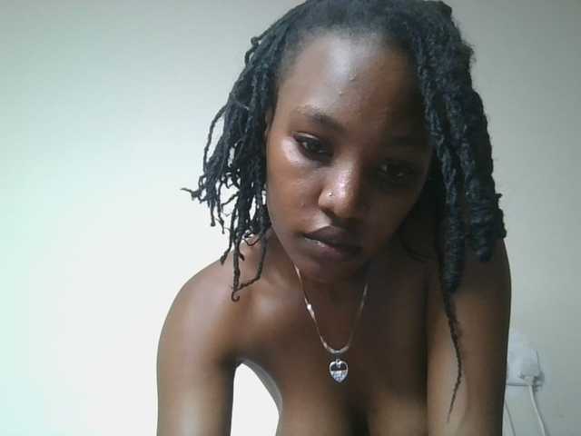 Scarleta live webcam show