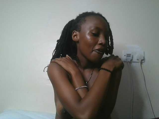 Scarleta live cam on BongaCams