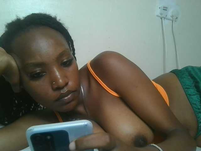 Scarleta live cam on BongaCams