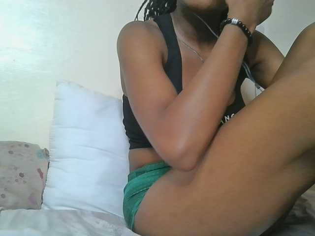 Scarleta live cam on BongaCams