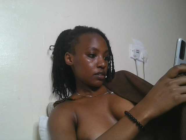 Scarleta live webcam show