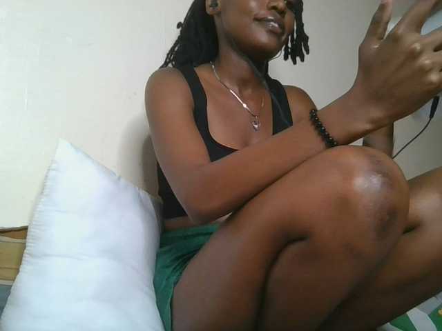 Scarleta live cam on BongaCams