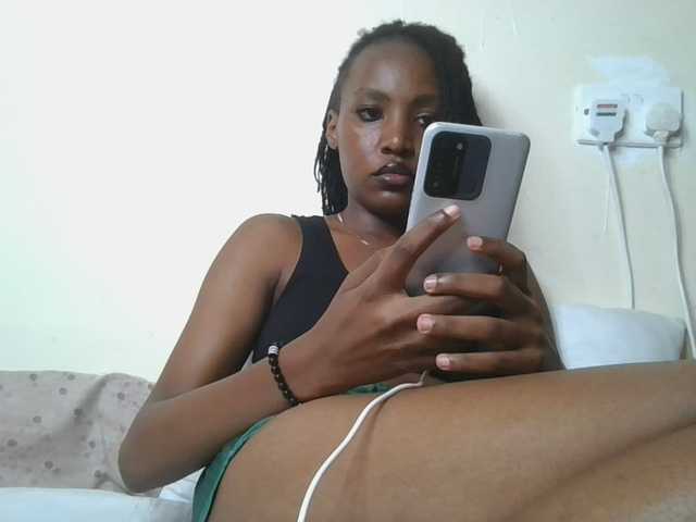 Scarleta live webcam show