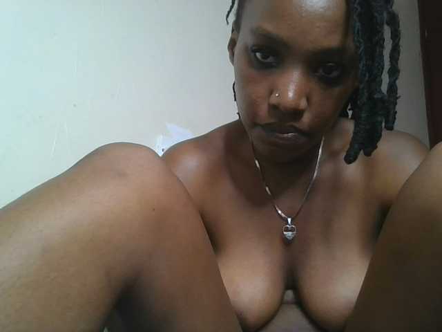 Scarleta live webcam show