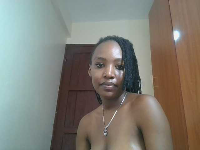Scarleta live webcam show