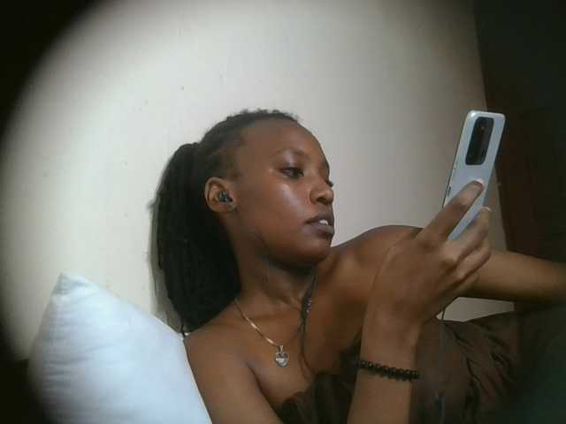 Scarleta live cam on BongaCams