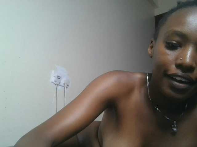 Scarleta live cam on BongaCams