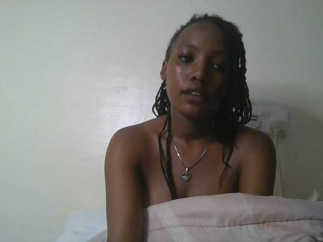 Scarleta live cam on BongaCams