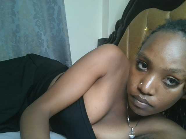 Scarleta live cam on BongaCams
