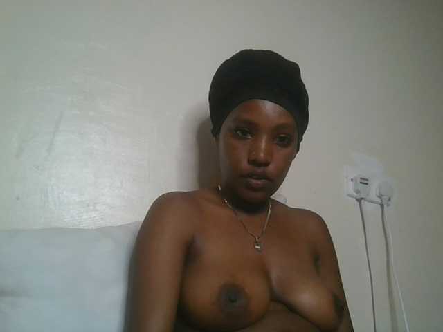 Scarleta live cam on BongaCams