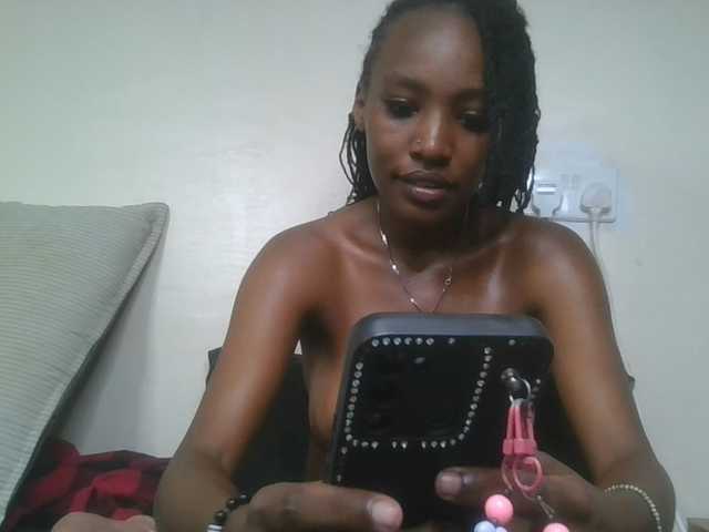 Scarleta live cam on BongaCams