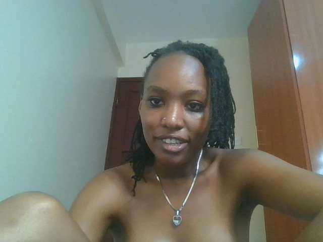 Scarleta live cam on BongaCams