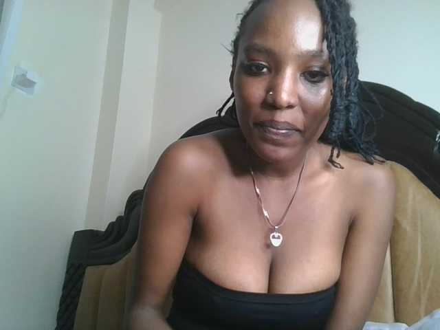 Scarleta live cam on BongaCams